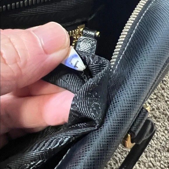 3284 Prada Black Saffiano Leather Tote - Picture 12 of 13